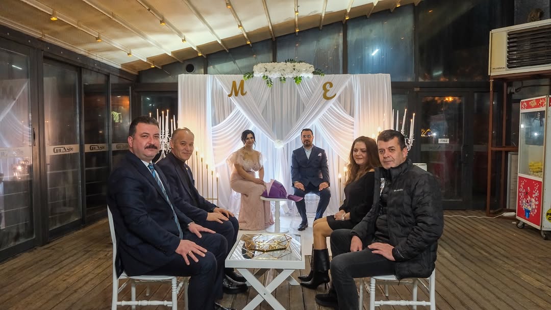MHP'li Yüksel'den Evlilik Öncesi Büyük Mutluluk: Ersan ve Mine'nin Nişan Töreni