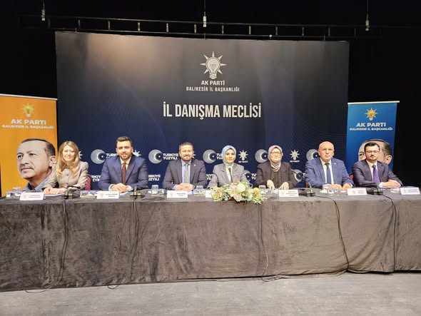 Balıkesir'de Aile ve Sosyal Hizmetler Bakanı Mahinur Özdemir Göktaş Başkanlığında İstişare Toplantısı Düzenlendi