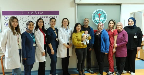 Balıkesir Üniversitesi Hastanesi Yeni Doğan Yoğun Bakım Ünitesi Minik Hayatları Kurtarıyor