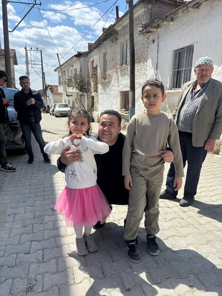Kırkağaç Belediye Başkanı Dönmez, Köy Hayırlarında Hemşehrileriyle Buluştu