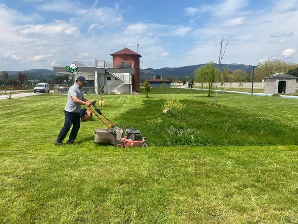 Kepsut'ta Bir Gün: Sağlıktan Temizliğe Yoğun Belediye Mesaisi
