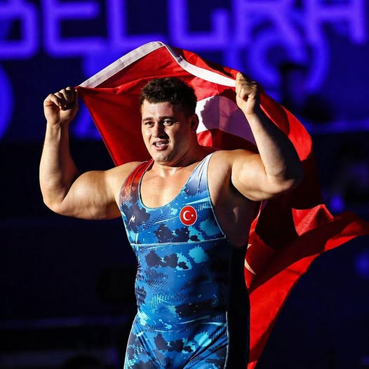 Rıza Kayaalp 13. Avrupa Şampiyonluğuyla Tarih Yazdı