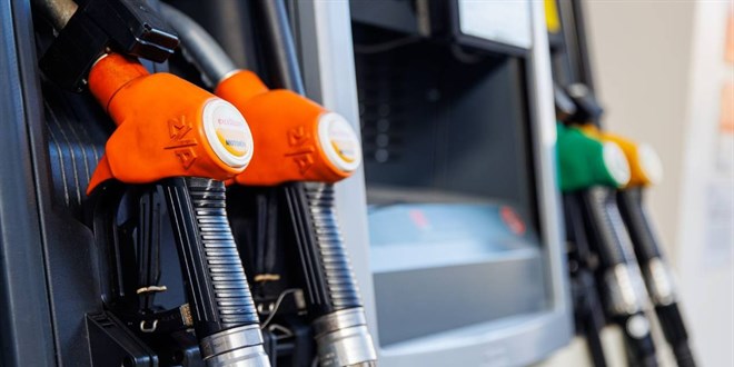 Motorine Gece Yarısı İndirim Geliyor: Vatandaşa 59 Kuruş Yansıyacak