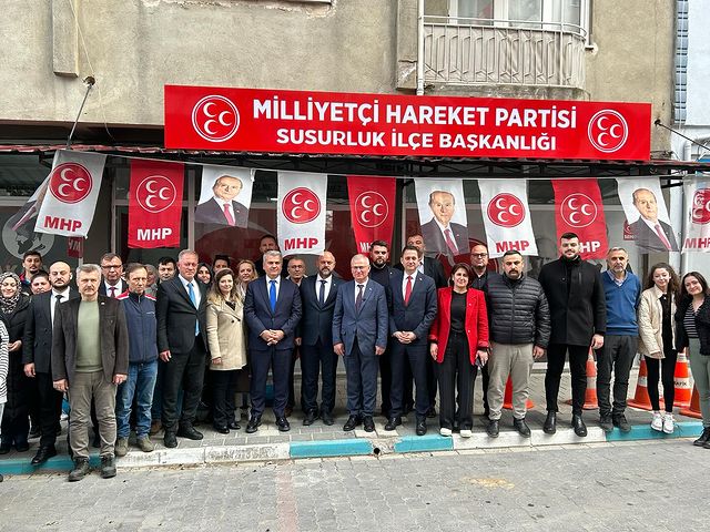 Balıkesir Milletvekili Mustafa Canbey, şehirdeki siyasi faaliyetler kapsamında ziyaretlerde bulundu