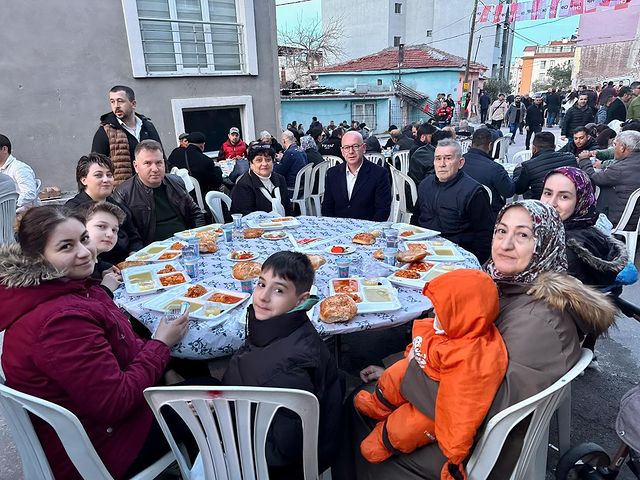 Balıkesir'de CHP Üyeleri Ramazan Ayı'nın Maneviyatını Yaşattı
