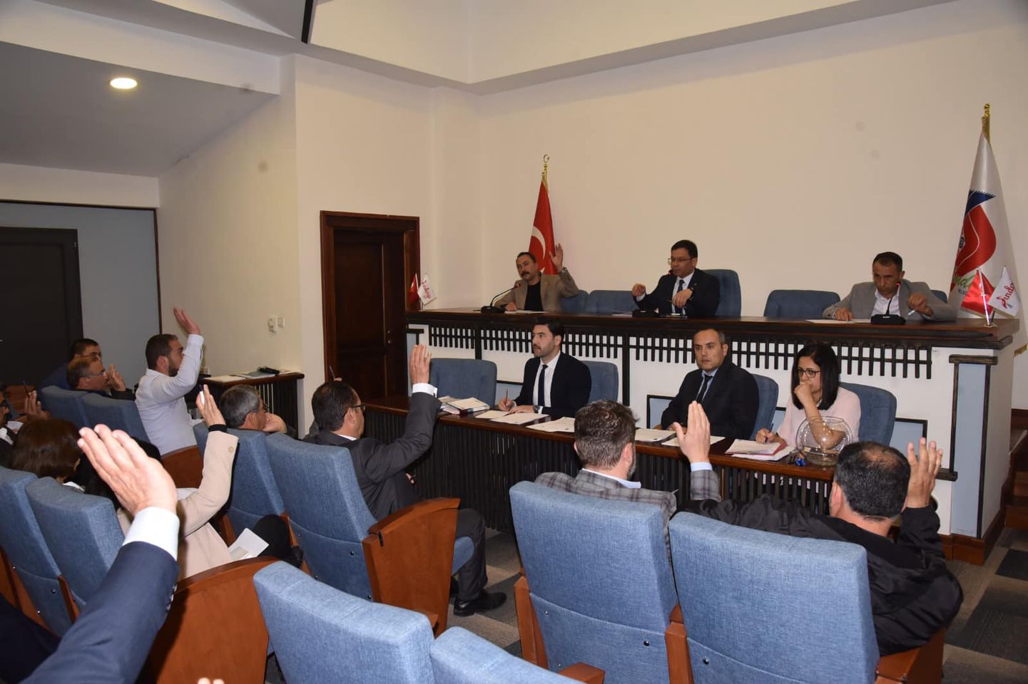 Sındırgı Belediyesi, Liderlikteki İlk Meclis Toplantısında Geleceğe Yönelik Kararlar Aldı