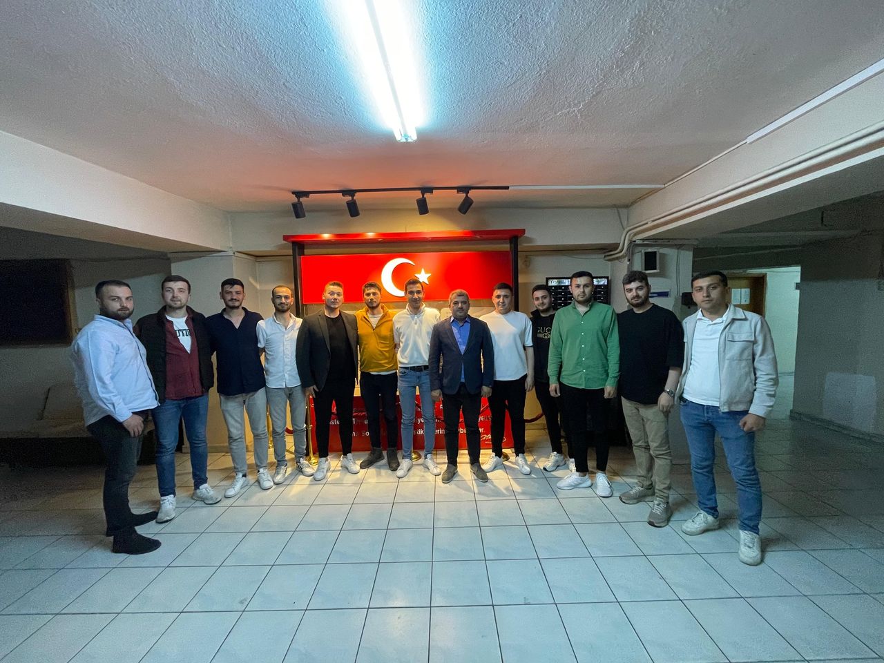 Yenice Belediye Başkanı, Yenicespor Kulübü yöneticileri ve genç futbolcularını kabul etti