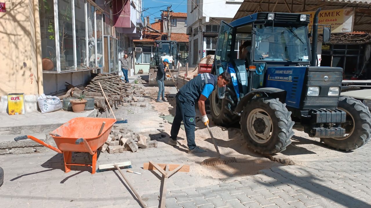 Dursunbey Belediyesi, Altyapı ve Üstyapı Düzenlemelerine Devam Ediyor