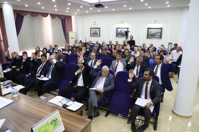 Gelibolu Belediyesi Meclis Toplantısında Komiteler ve Birliklere Görev Dağılımı Belirlendi