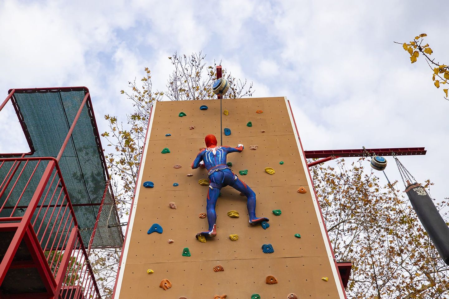 Karşıyaka'daki Çocuk Oyun ve Macera Parkı 50 Binden Fazla Ziyaretçiye Ulaştı