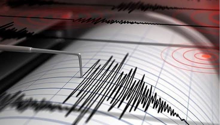 Tokat'ta 5.6 büyüklüğünde deprem: Can ve mal kaybı inceleniyor.