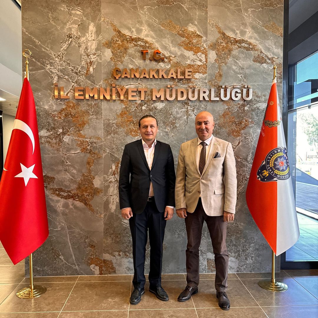 Belediye Başkanı Atilla Öztürk, Emniyet Müdürü Selim Arıcı'yı makamında ziyaret etti.