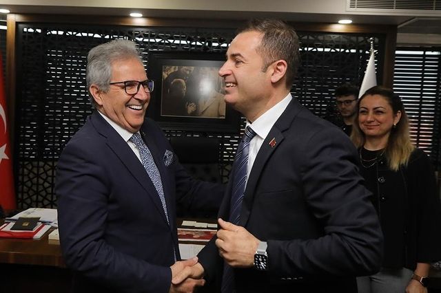 Balıkesir Büyükşehir Belediye Başkanı Ahmet Akın Memnuniyetle Karşılandı