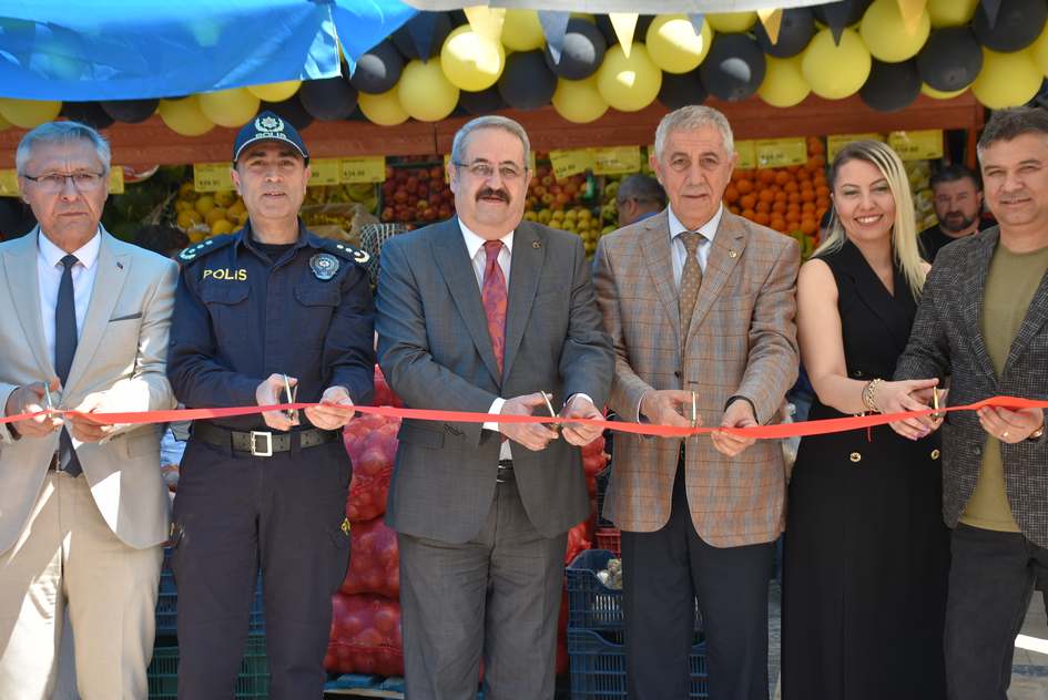 Kaymakam Mehmet Kâmil SAĞLAM, Alisa Express Market'in açılışına katıldı