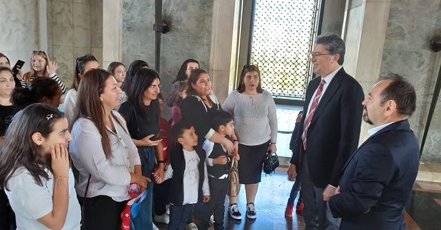 Balıkesir Milletvekili Ensar Aytekin, Çocuklarla Anıtkabir Ziyareti Gerçekleştirdi