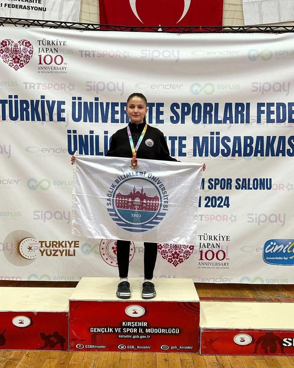 Kırşehir'de Türkiye Üniversitelerarası Spor Ligi Karate Müsabakaları'nda Türkiye Şampiyonu