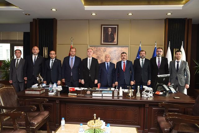 Bölge Belediye Başkanları Mustafa Bozbey'i Ziyaret Etti