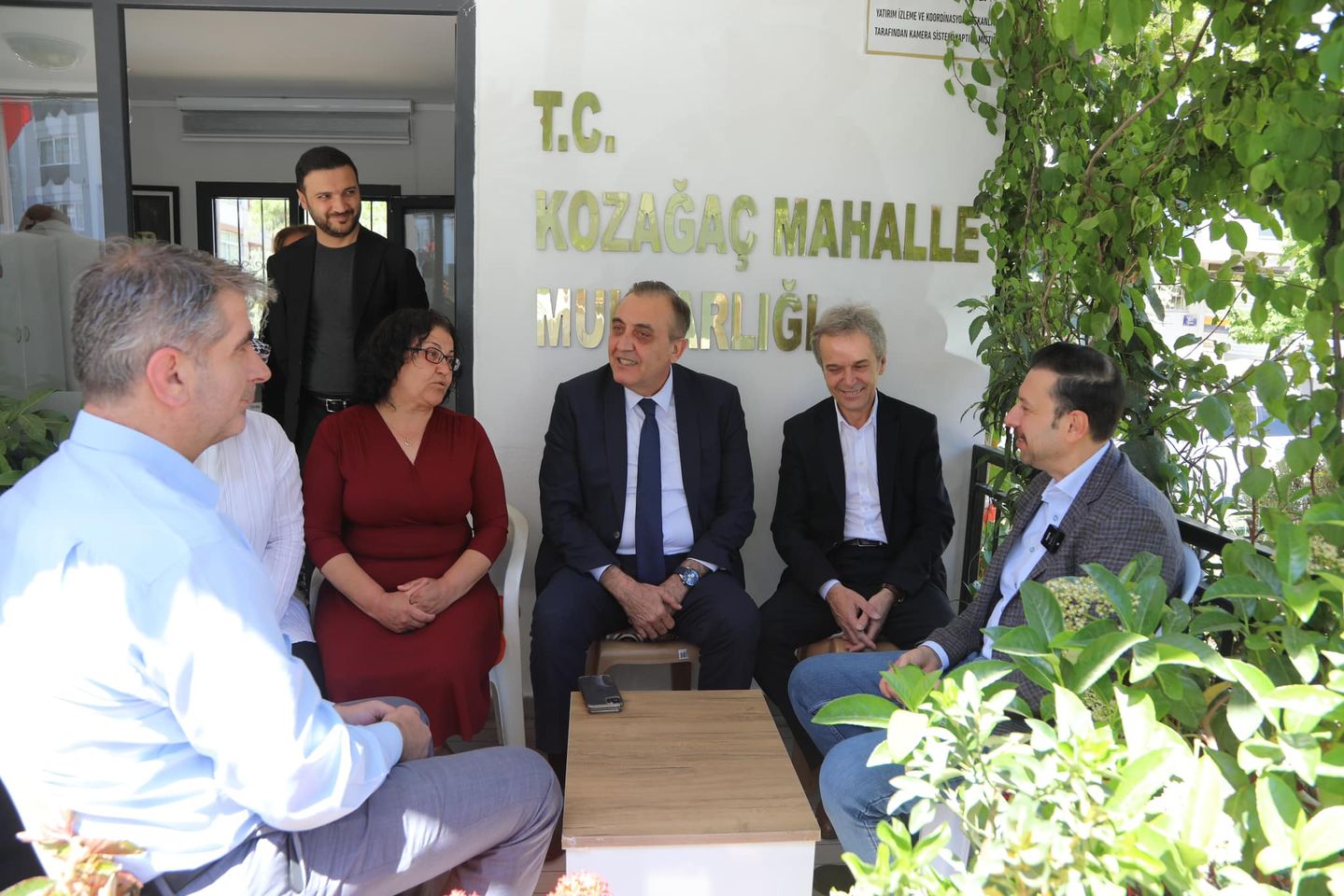 Mahmut Atilla Kaya, İzmir'deki Muhtarları Ziyaret Etti