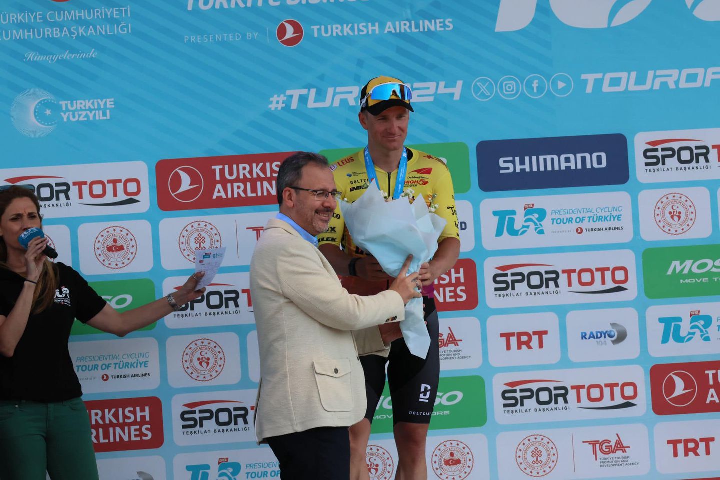 İzmir Etap Yarışında Türk Bisikletçiler Göz Doldurdu