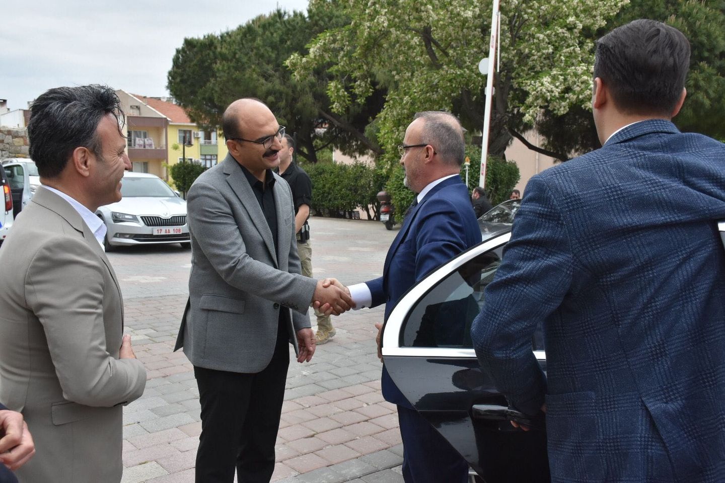 Bakan Yardımcısı Bülent Turan, Yerel Yönetimlerle İşbirliğini Görüşmek Üzere Belediye Ziyaretleri Gerçekleştirdi