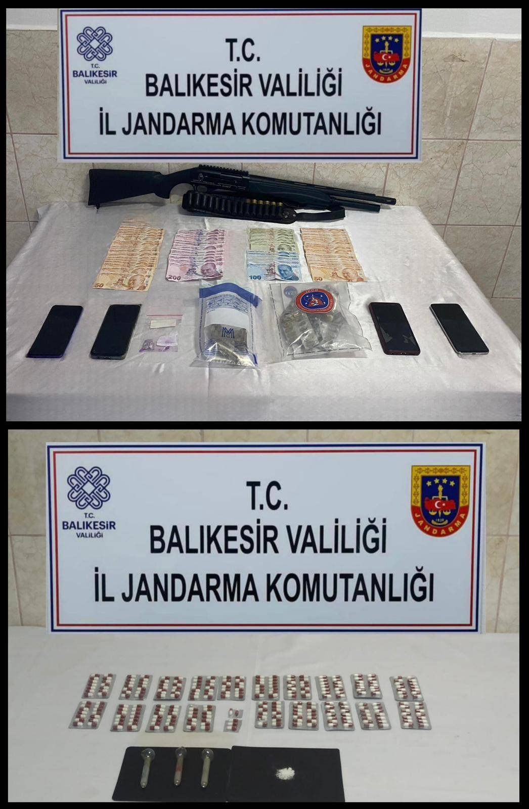 Balıkesir'de Uyuşturucu Operasyonu: 7 Şüpheli Yakalandı, Çok Sayıda Uyuşturucu Ele Geçirildi