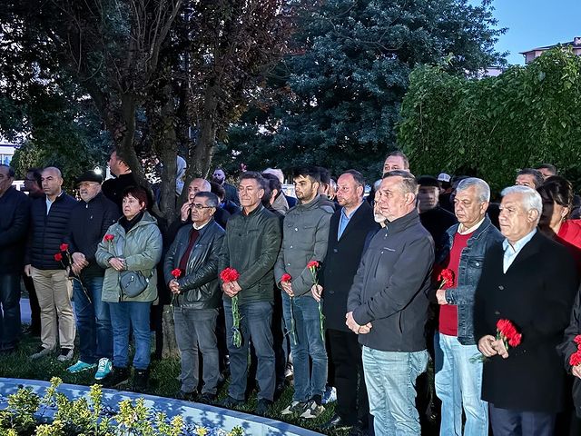 CHP Bursa Milletvekili Orhan Sarıbal, Üç Fidan'ın Anısına Düzenlenen Törende