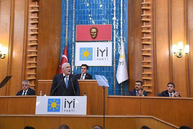 İYİ Parti Genel Başkanı Müsavat Dervişoğlu'nun Liderliğindeki Grup Toplantısı Gerçekleşti
