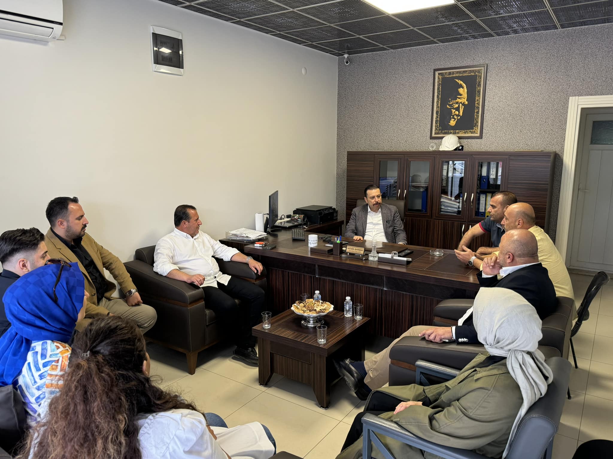 Eski Menderes Belediye Meclis Üyesi Mümin Bayram'ın Dedesi İçin Taziye Ziyaretleri Gerçekleştirildi