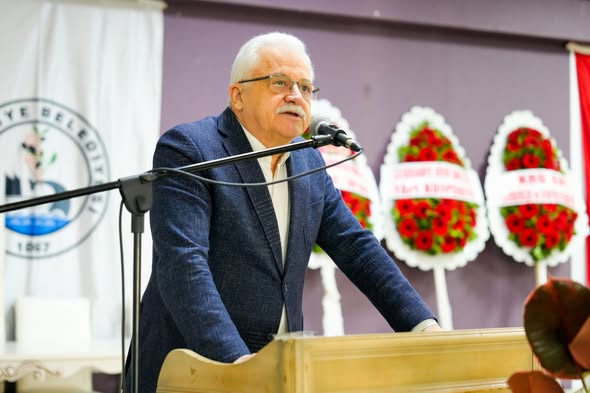 Burhaniye'de Esnaf ve Sanatkârlar Odası 25. Olağan Genel Kurulu Gerçekleştirildi