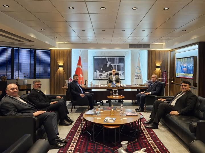 Balıkesir'de Belediye Başkanları Umre Sonrası Buluştu