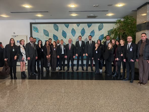 Ensar Aytekin, TBMM'de Edremit Gençlik Kollarını Ağırladı