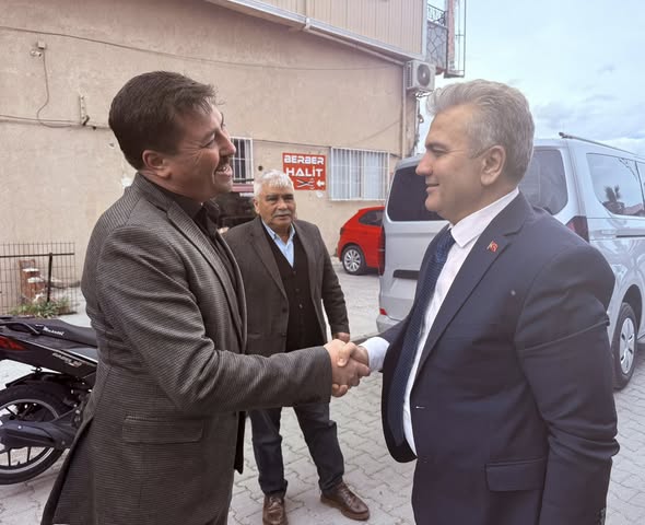 AK Parti Balıkesir Milletvekili Canbey, Edremit'te Teşkilatla Bayramlaştı ve Birlik Mesajı Verdi
