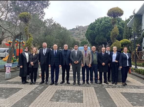 İYİ Parti Balıkesir'de Basın Buluşması: Yerel ve Ulusal Gündem Masaya Yatırıldı