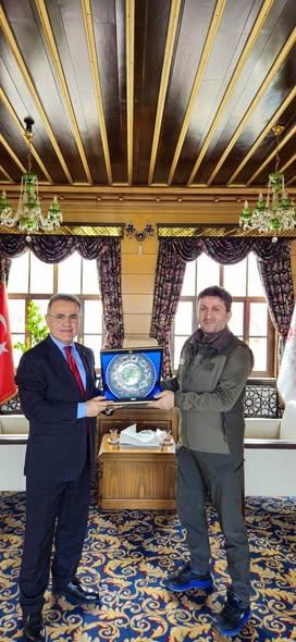 Bursa DKMP Bölge Müdürü Ali Fuat Gölbaşı'yı Ziyaret Etti