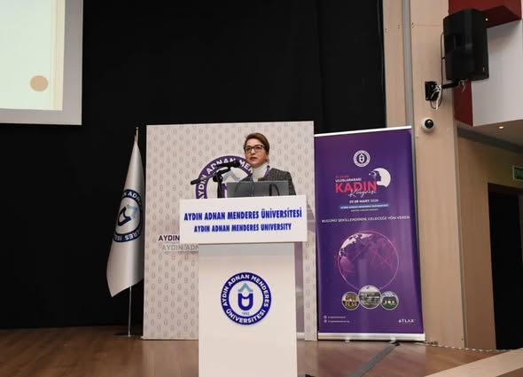 Balıkesir Kent Konseyi'nden Uluslararası Kadın Kongresi'nde Çift Bildiri