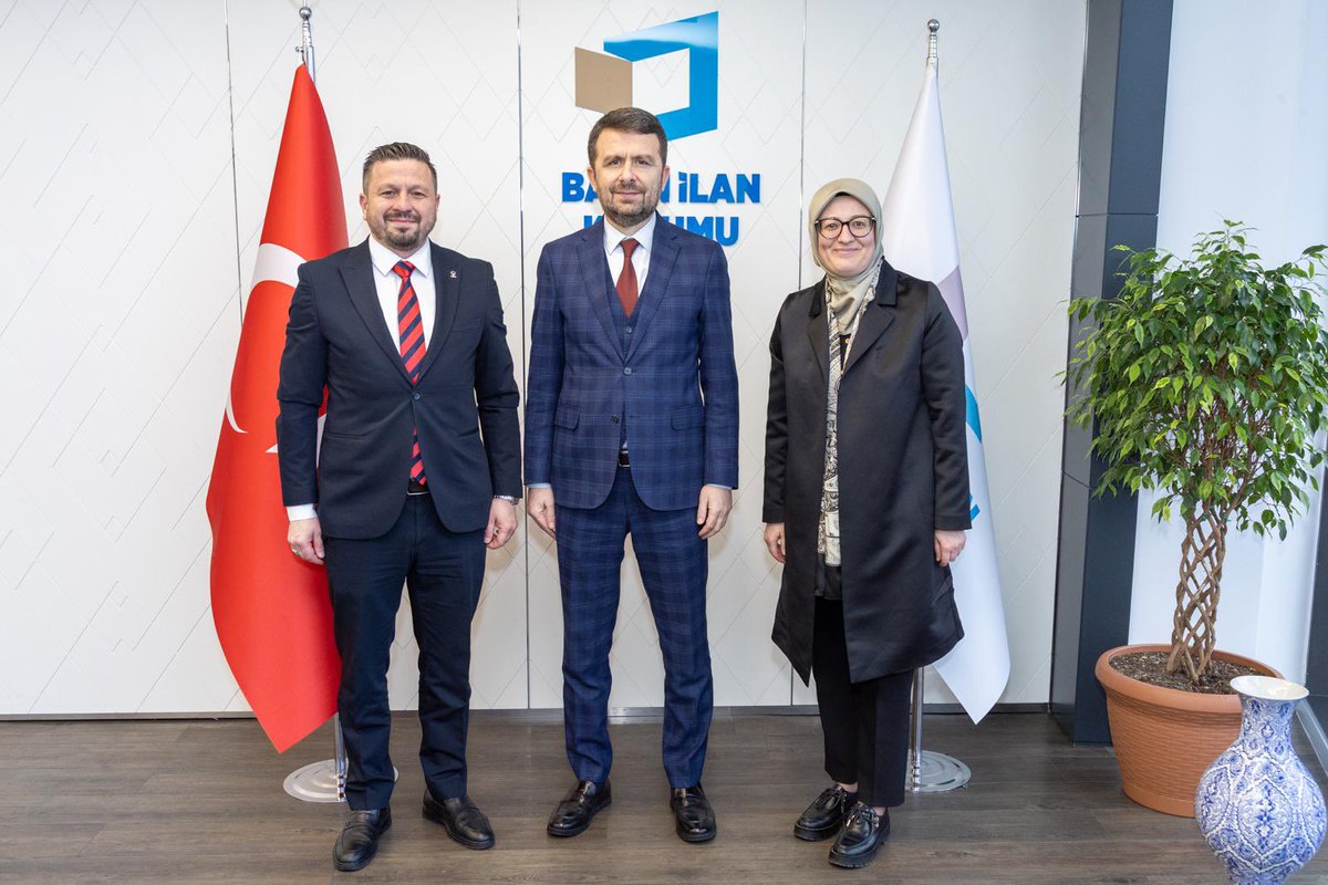 AK Parti'li Uygur, Basın İlan Kurumu Genel Müdürü ile İstanbul'da Görüştü