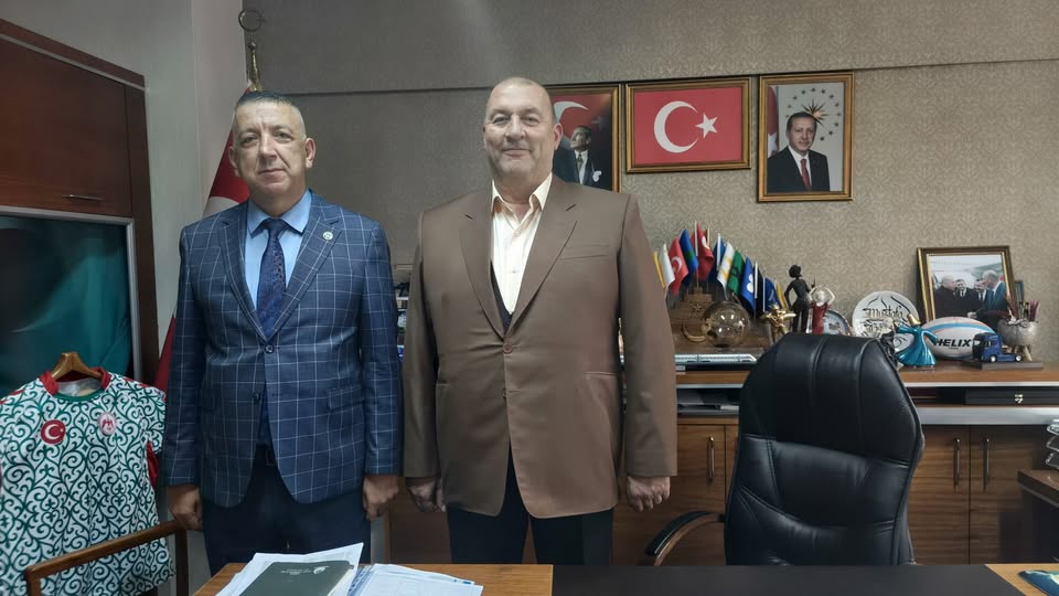 Bigadiç'te Enerji Sendikası Temsilcisi Belediye Başkanı Göksel'i Ziyaret Etti