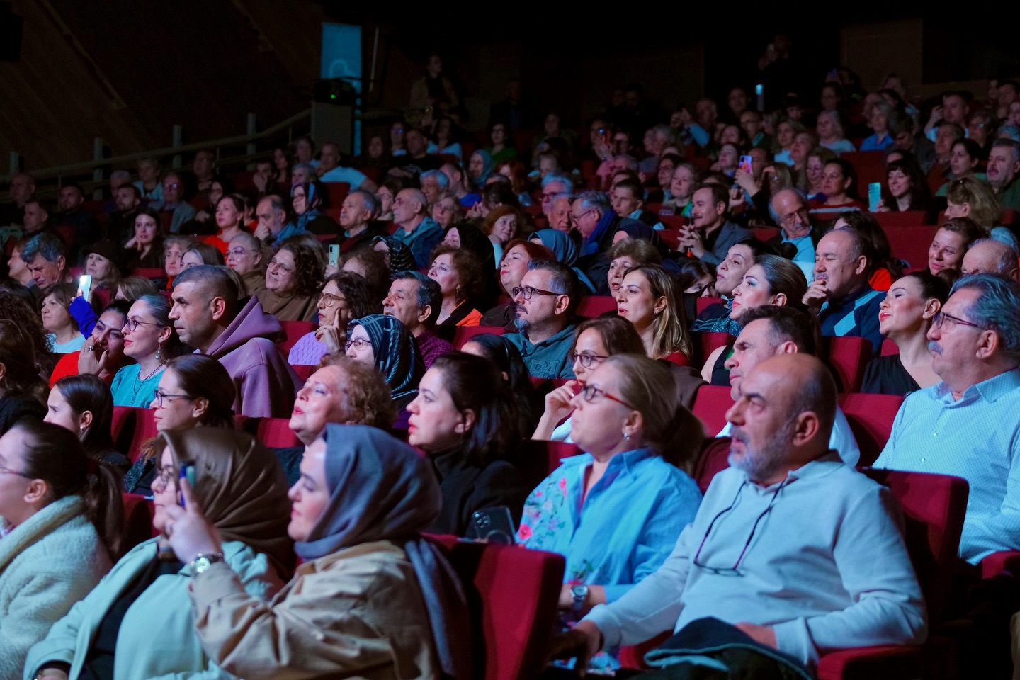 Balıkesir'de Bahar Şarkıları Konseri Unutulmaz Anlara Sahne Oldu