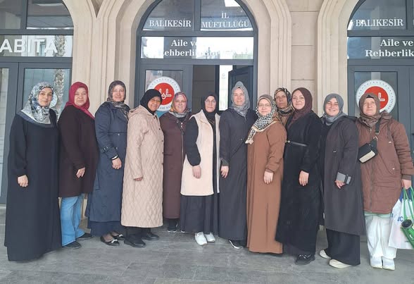 Balıkesir'de Gençlerle Hadis Sohbeti: Üçpınar Mahallesi'nde Anlamlı Buluşma