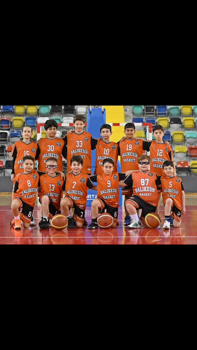 Balıkesir Basketbol U11 Takımı Yeteneklerini Geliştiriyor