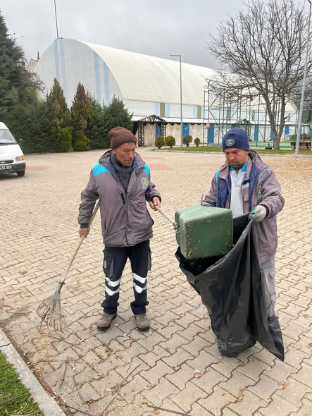 Dursunbey'de Miniklerin Geleceği Kitaplarla Aydınlanıyor