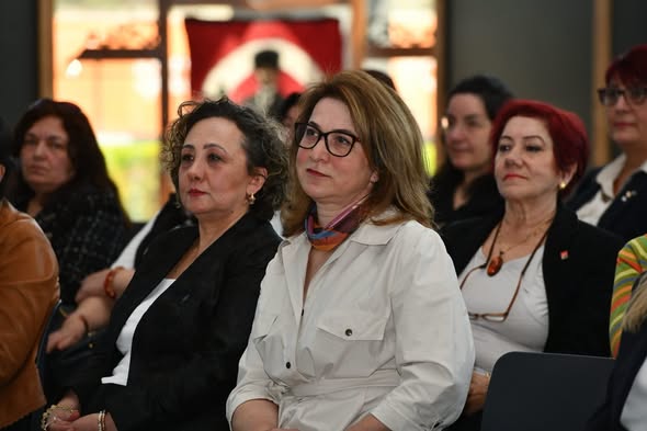 Balıkesir'de Gençler Kariyerini Keşfetti: İş Dünyası ve Akademi Buluştu