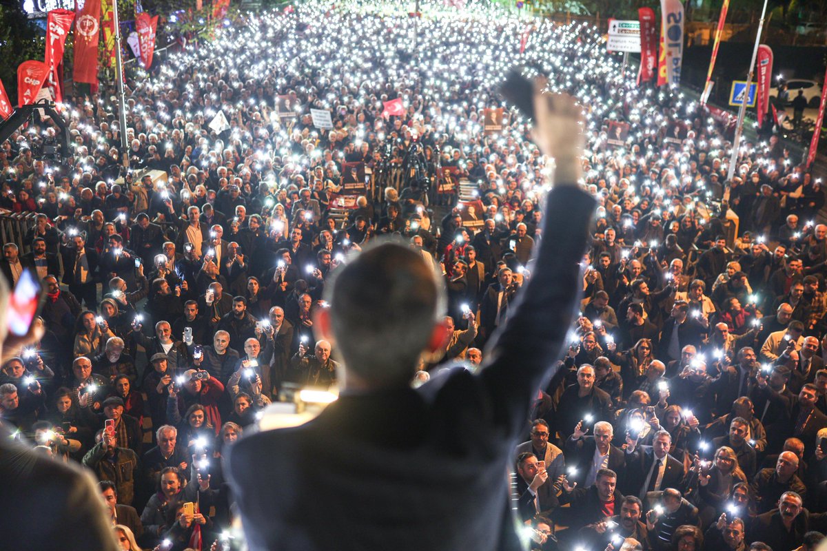 Özgür Özel'den Meydan Mesajı: 