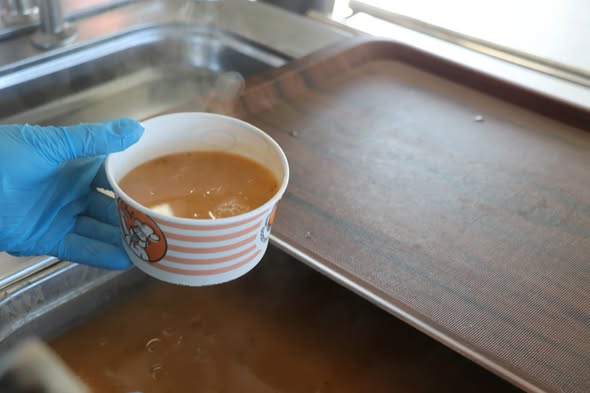 Gördes'te Pazarcı Esnafına Her Pazartesi Ücretsiz Çorba İkramı