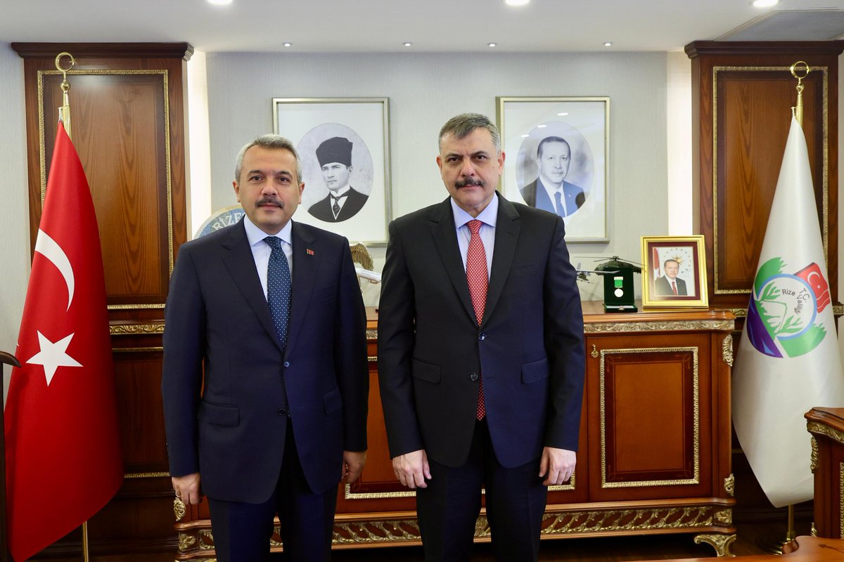 İçişleri Bakanı Çiftçi Rize'de Vali Baydaş'ı Ziyaret Etti