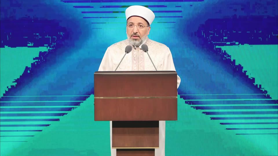Diyanet İşleri Başkanı'ndan Kur'an Mesajı: Sadece İbadet Değil, Hayat Rehberi
