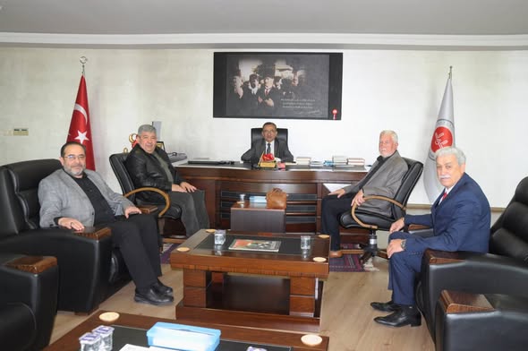 Balıkesir'de Sendika ve Emekli Müftüden İl Müftülüğüne Ziyaret