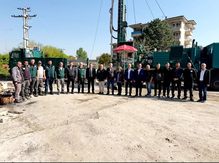 DSİ 25. Bölge Müdürlüğü'nde Yeraltı Suyu İzleme Kuyusu İncelendi