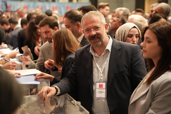 Gömeç Belediyesi'nden TBB Başkanı Vahap Seçer'e Tebrik Mesajı