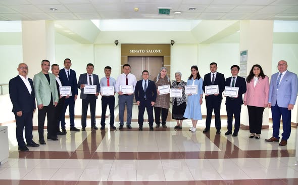 BAÜN ve Özbekistan'dan Akademik İş Birliği: Sertifikalar Sahiplerini Buldu